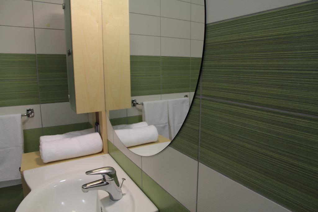 Apartments Veno Ласко Экстерьер фото